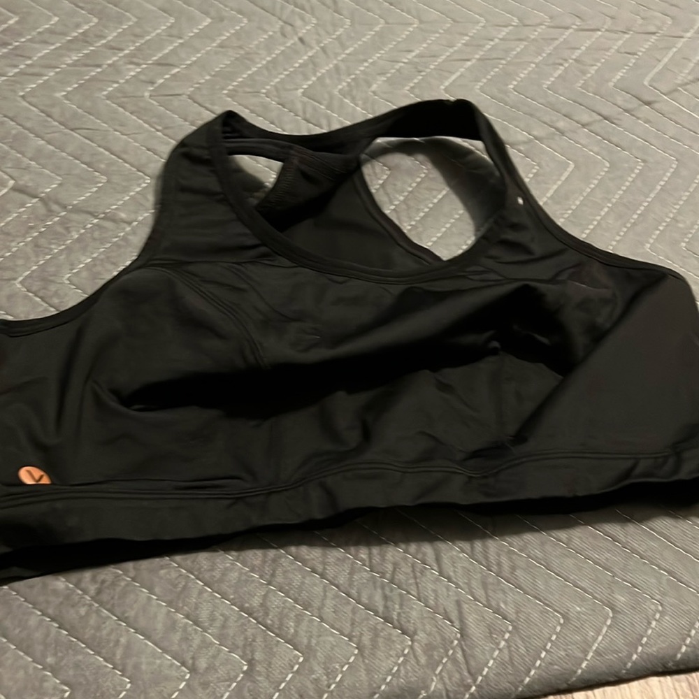 Livvi sports bra black never wore 18/20 from lane Bryant